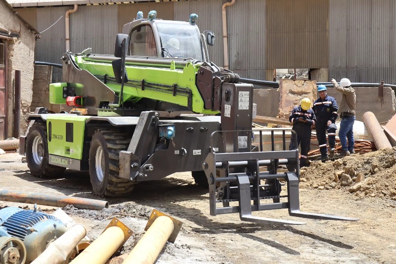 중국 유명 브랜드 고품질 4500kg 텔레핸들러 YG  - Telescopic Handler Boom 리뷰 및 가격